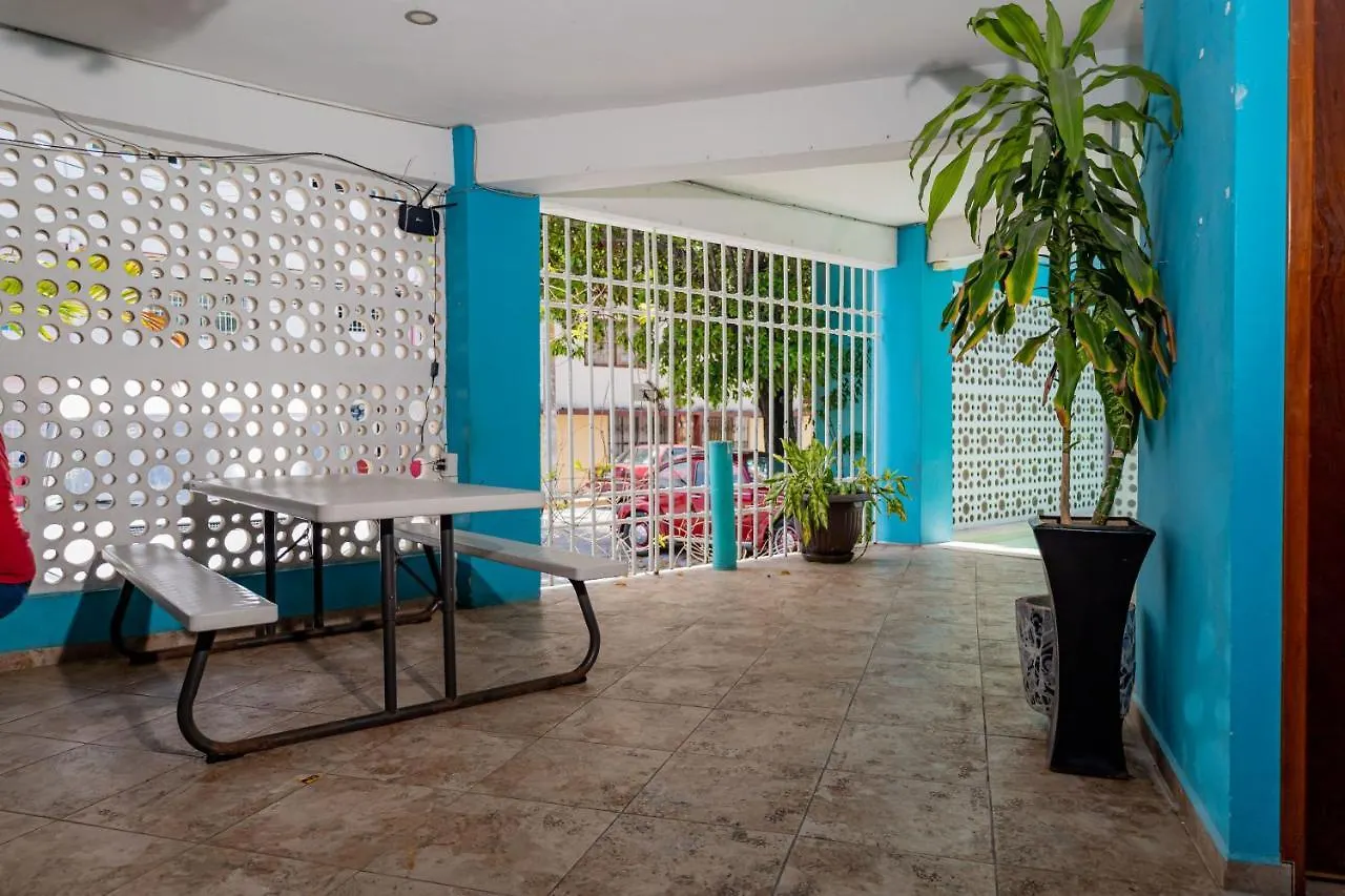 Hotel Las Palmas En Laurel Cancún México