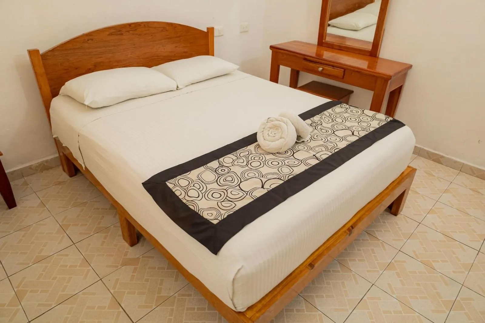Hotel Las Palmas En Laurel Cancún
